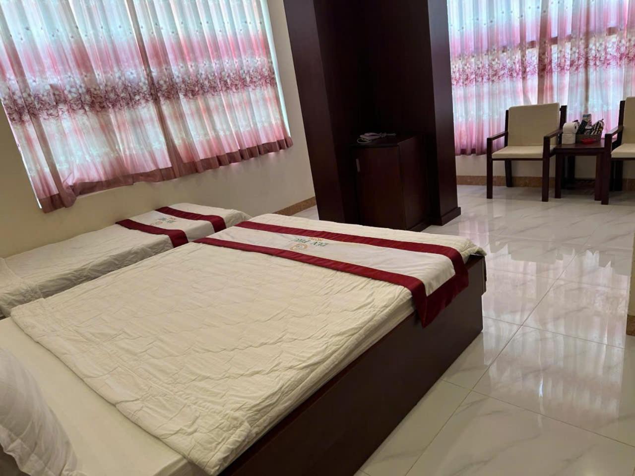 Hotel Tan Phu Lagi Buitenkant foto