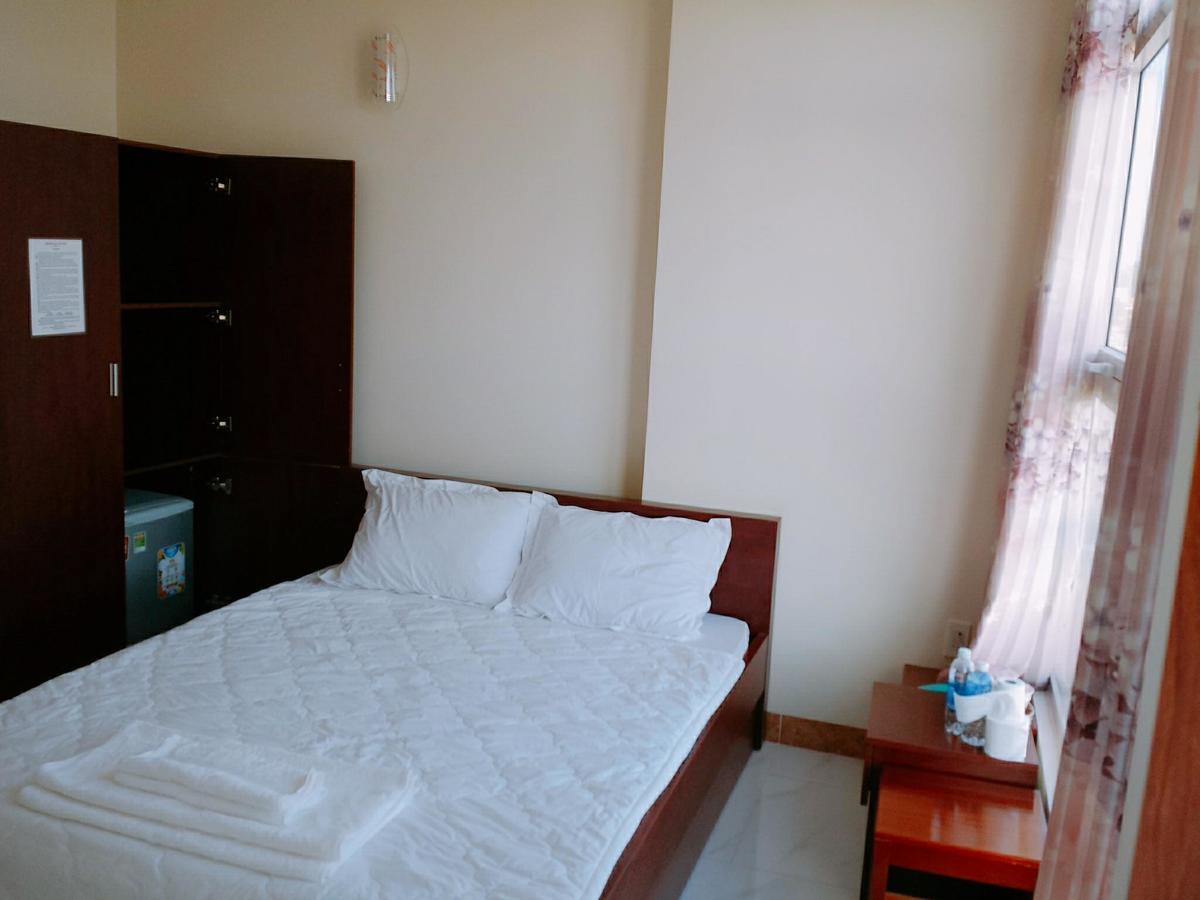 Hotel Tan Phu Lagi Buitenkant foto