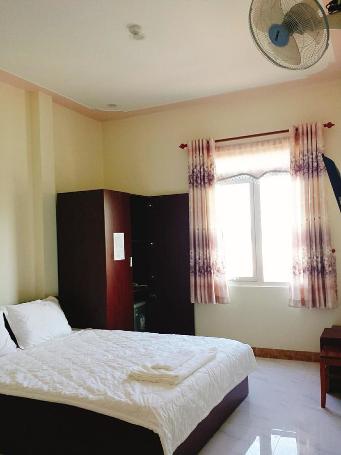 Hotel Tan Phu Lagi Buitenkant foto